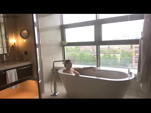 ❤️ Bebé tremendo A masturbar-se apaixonadamente na sua rata na casa de banho Porno real vídeo em pt.hentai-for.ru ❌️❤